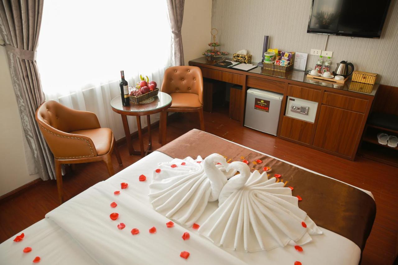 Royal Hotel Hanoi Buitenkant foto