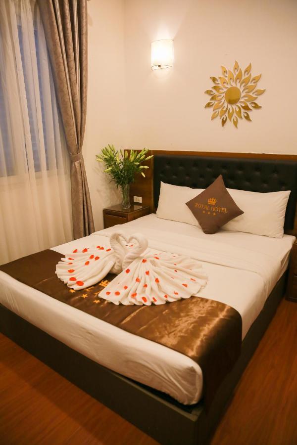 Royal Hotel Hanoi Buitenkant foto