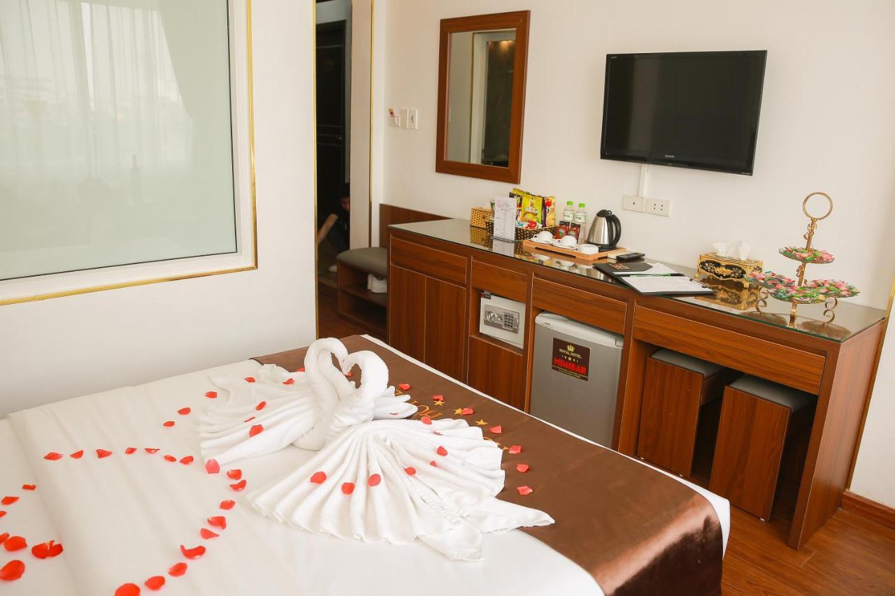 Royal Hotel Hanoi Buitenkant foto