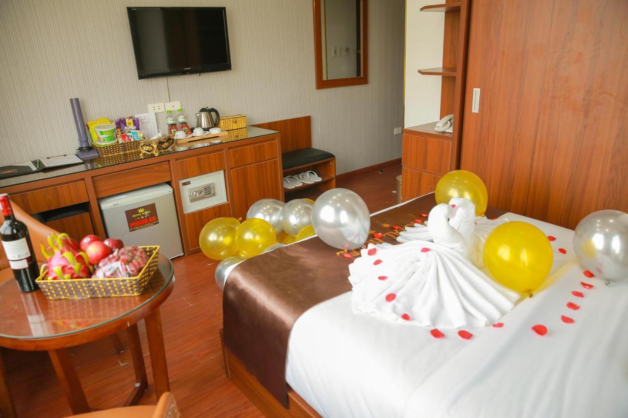 Royal Hotel Hanoi Buitenkant foto