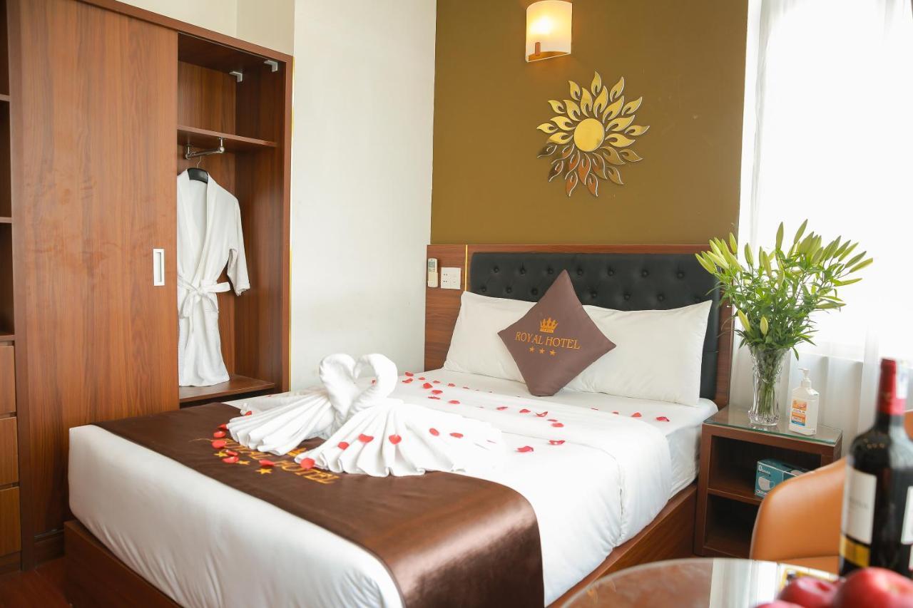 Royal Hotel Hanoi Buitenkant foto